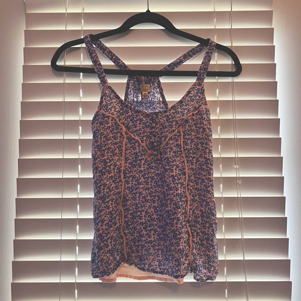 Princess by Vera Wang flowy summer blouse